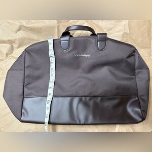 Free The One Male Duffle Bag: Dolce&Gabbana The One Pour Homme
